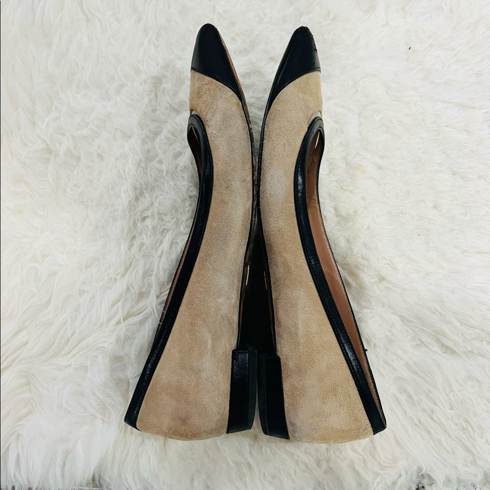 Hugo Boss Flats - Picture 10 of 13